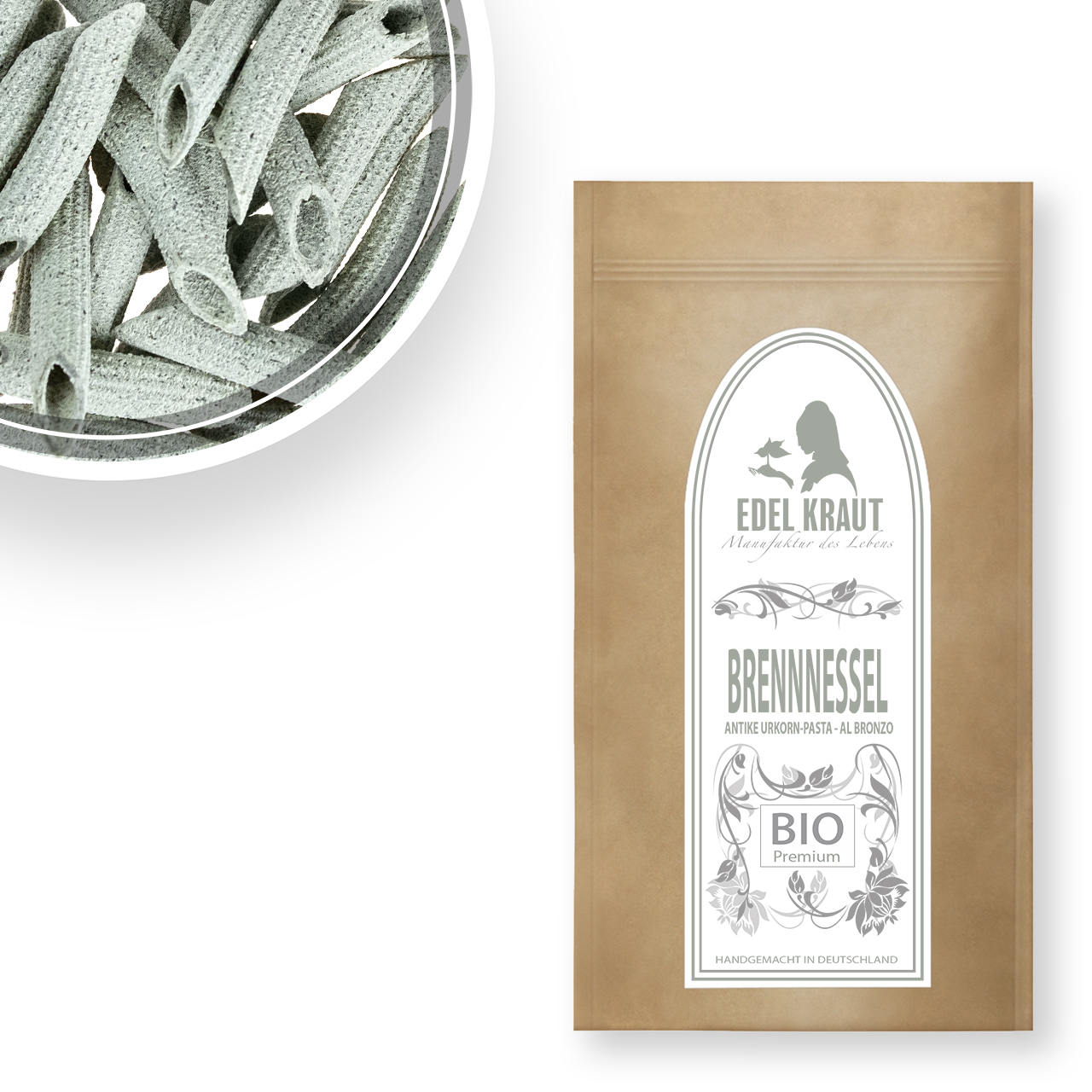 Bio Kürbiskern & Brennnessel Penne - Nudel aus antikem Urgetreide (bronzegezogen) Bio Kürbiskern & Brennnessel Penne Pasta in nachhaltiger Papiertüte und eine Schüssel Kürbiskern-Nudeln